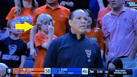 Young NC State fan goes viral for flipping the bird at officials.